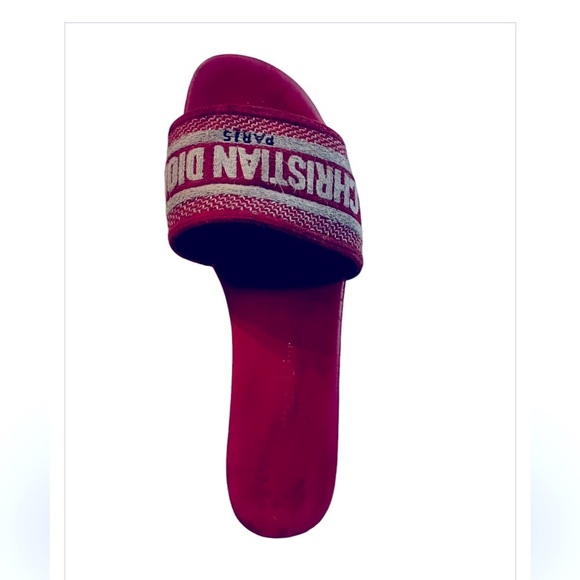 **AMPUTEE ONE SHOE ONLY Christian Dior Red LOGO Slides 38 / 8 AMPUTEE*RIGHT FOOT - Picture 6 of 9